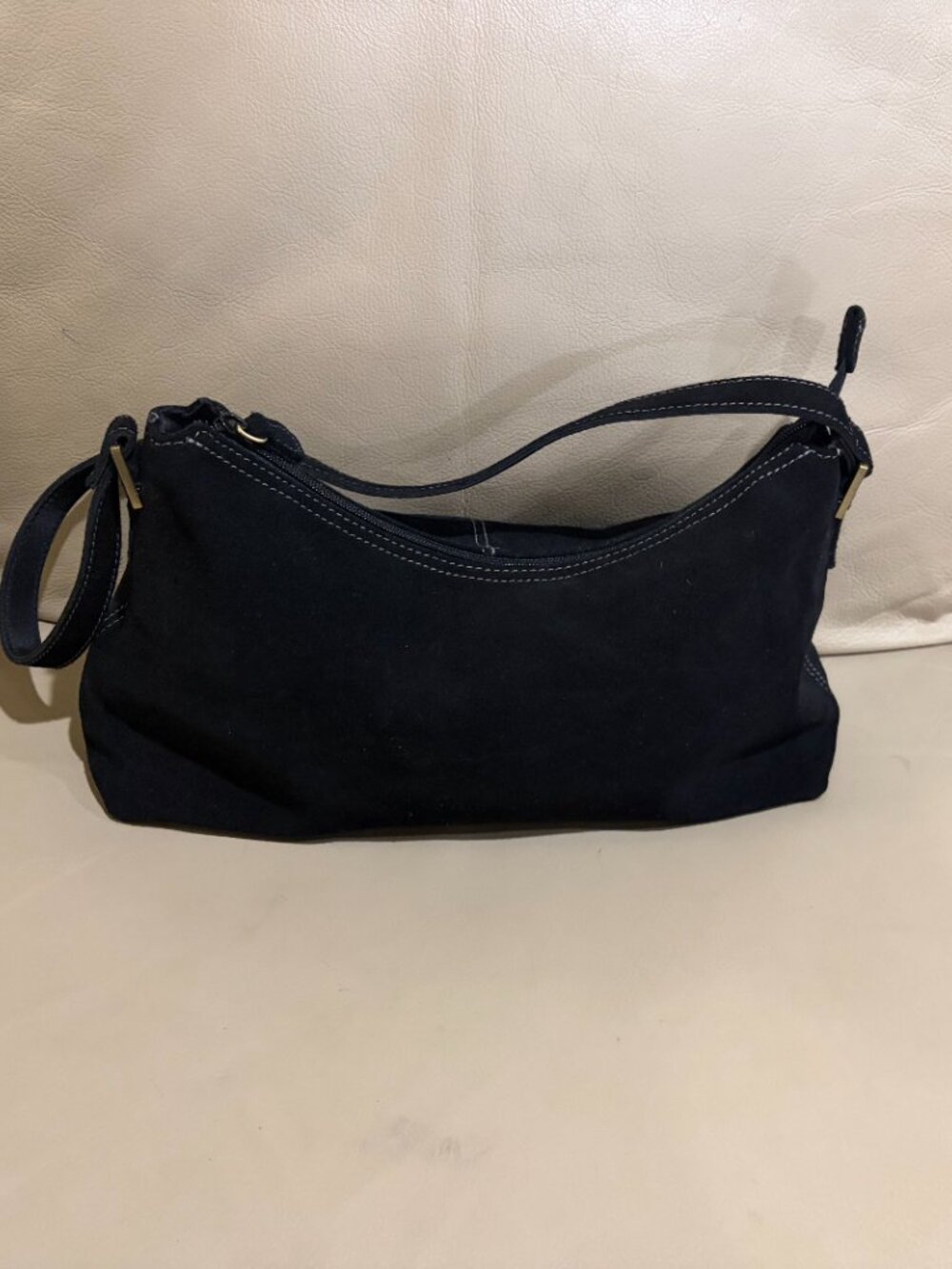Liz Claiborne leather bag (Preowned) - Picture 10 of 14